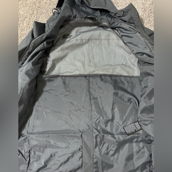 womens jacket - Picture 7 of 8